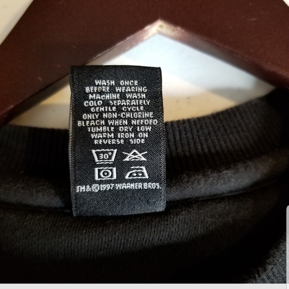 Vintage Warner Brothers Studio Store Looney Tunes Sweatshirt Sz L 1997 Black - Picture 4 of 10